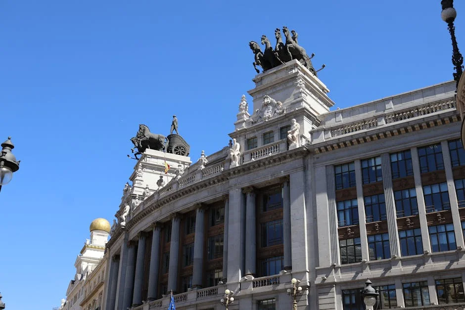 Barcelona Names 11 for Madrid Clash at Metropolitano