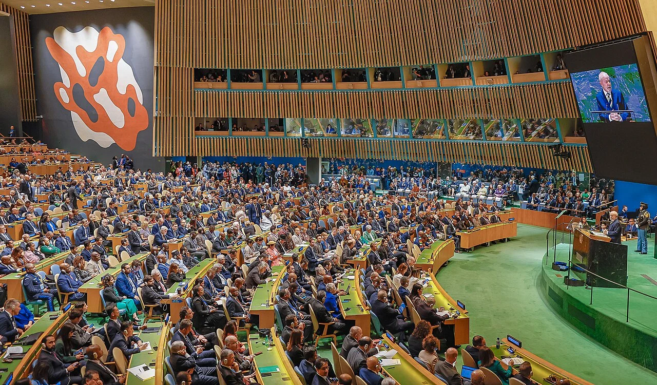 Carneiro Urges Tornar to Rebuild Nigeria's Economy