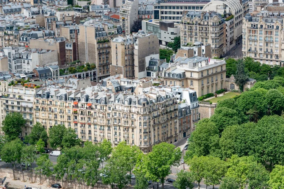 France Bets on Kenya In Summit to Rewrite African Ties — Infrastructure Cities