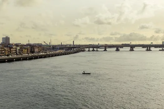 Lagos to close Apongbon end of Eko Bridge, days after reopening