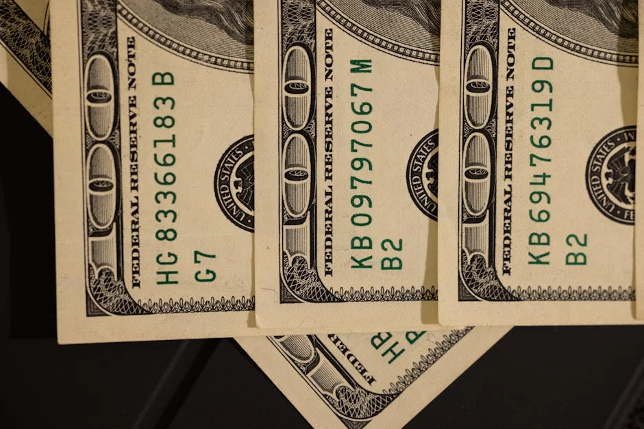 Naira Slides Past 1,450 to Dollar as Inflation Bites — Economy Business