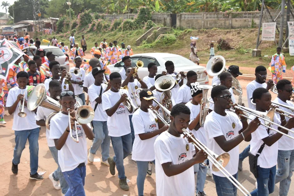 Obrutse Applauds Oborevwori's Achievements — Local Communities Reap Benefits — Economy Business