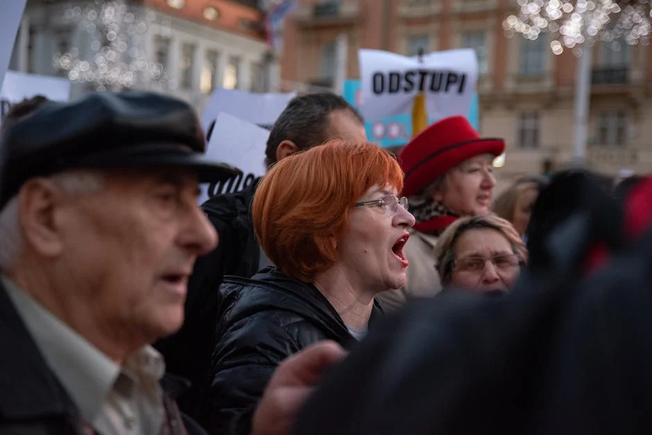 Rivers gov’t shuts AIT, Raypower’s operations, demolishes mast