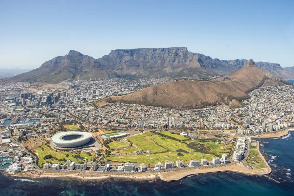 South Africa Seeks Middle East Cash to Fix Economy — Politics Governance