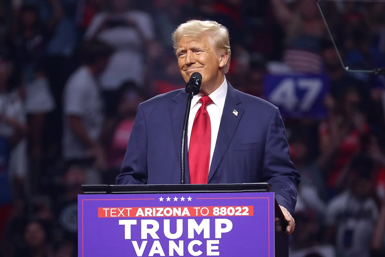 Top Democrat Urges Colleagues to Back Trump’s Spy Machine — Economy Business