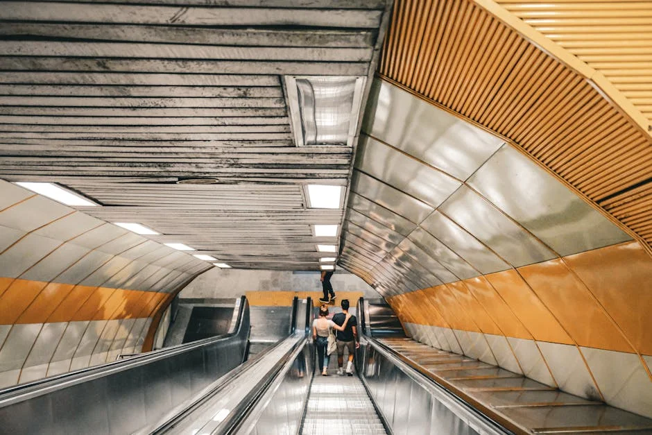 Walajah Residents Demand Subway Access — Block Chennai-Bengaluru Highway — Economy Business